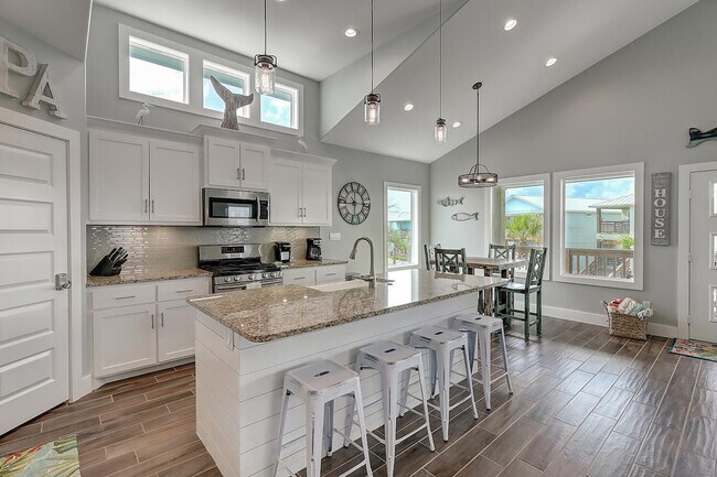 Building Photo - 409 Paradise Pointe Dr