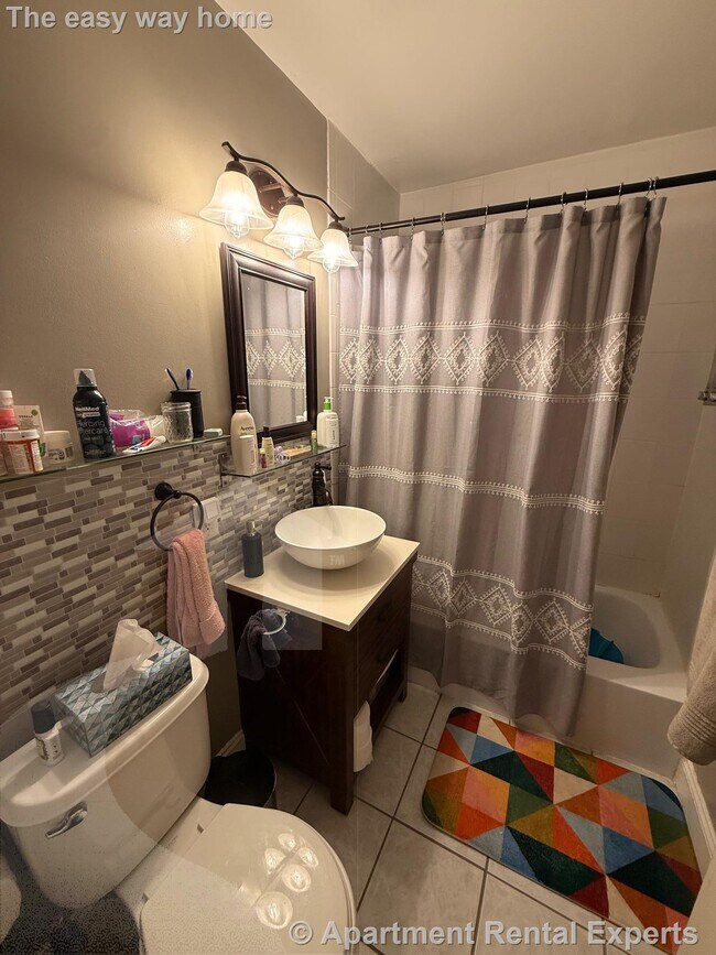 Building Photo - 326 Broadway