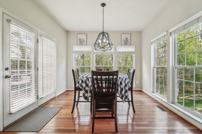 Building Photo - Elegant Home on Premium Lot in Piedmont So...