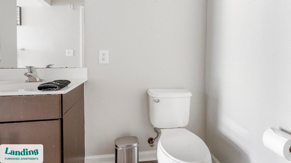 Building Photo - 302 Constitution Ave