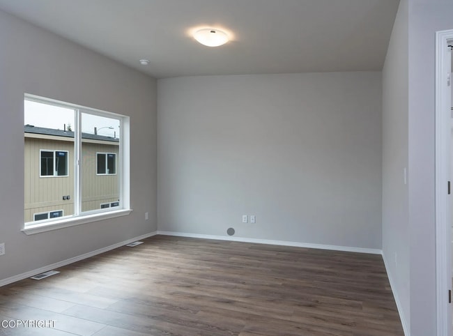 Building Photo - Beautifully designed condo!
