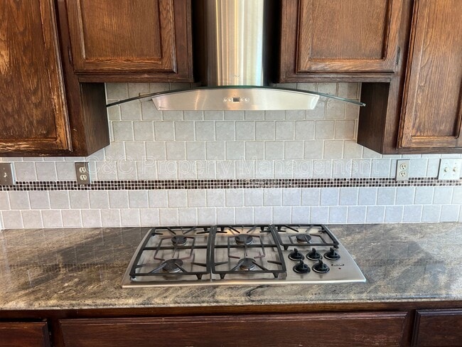 Building Photo - 293 Saybrook Way