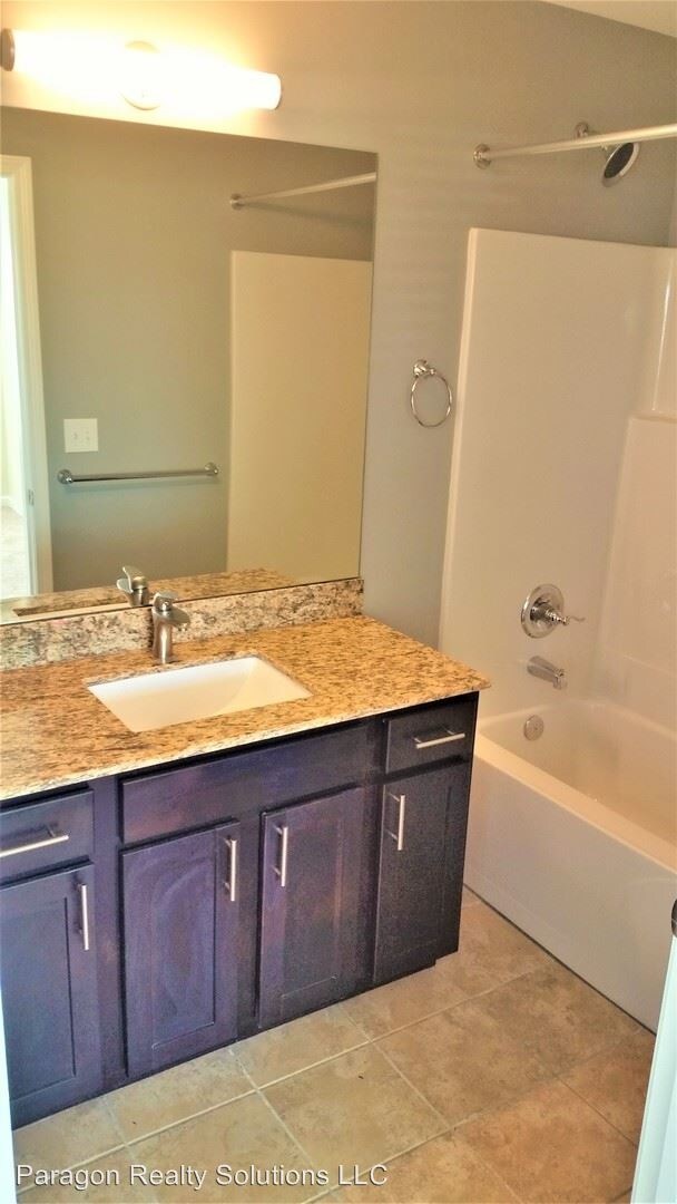 5161 Jefferson Blvd 5161 Jefferson Blvd Louisville KY 40219