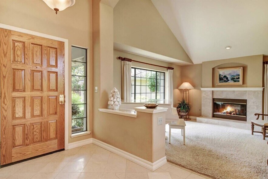 Building Photo - 352 Troon Ct