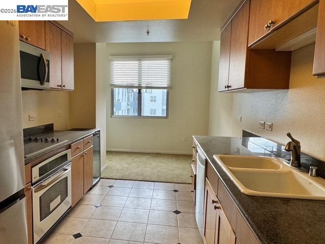 Building Photo - 46 W Julian St