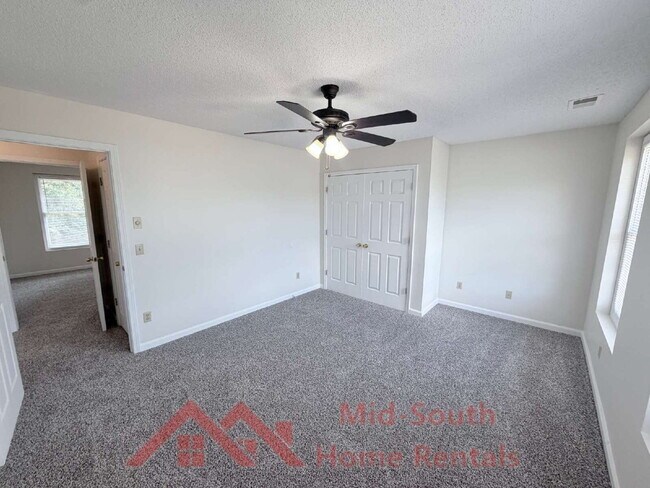 Building Photo - 8971 Meaghan Dr