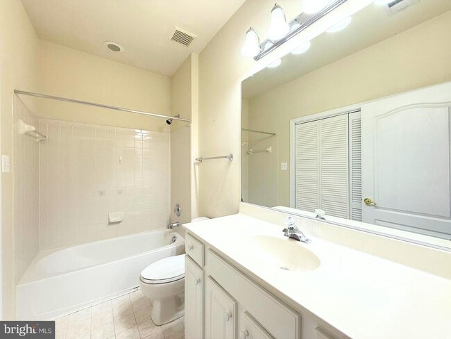 Building Photo - 310 Ridgemont Ave