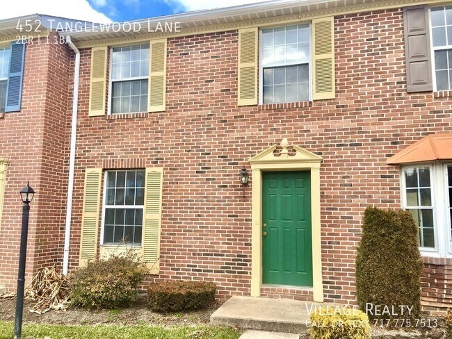 Building Photo - 452 Tanglewood Ln