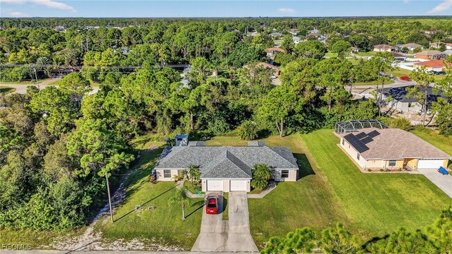 Building Photo - 710 Creuset Ave S