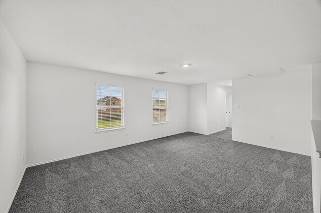 Building Photo - 5118 Dove Hl Ln