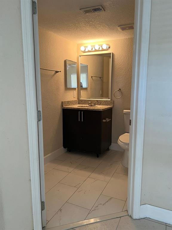 Building Photo - 2213 Grand Cayman Ct