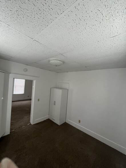 Building Photo - 1234 Almo Ave