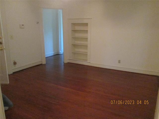 Building Photo - 203 N Colson St