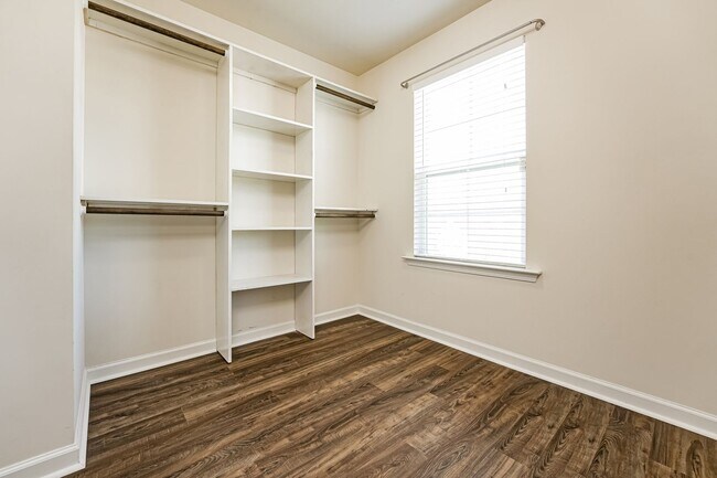 Building Photo - Beautifully Maintained 3 Bed 2.5 Bath Home in Sophia Landing