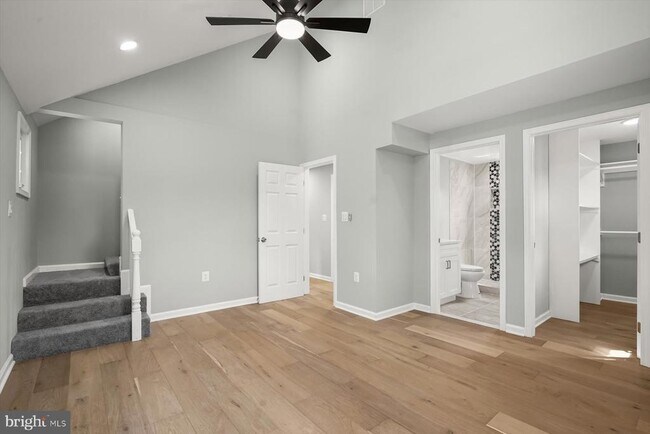 Building Photo - 2917 E Lee Ave