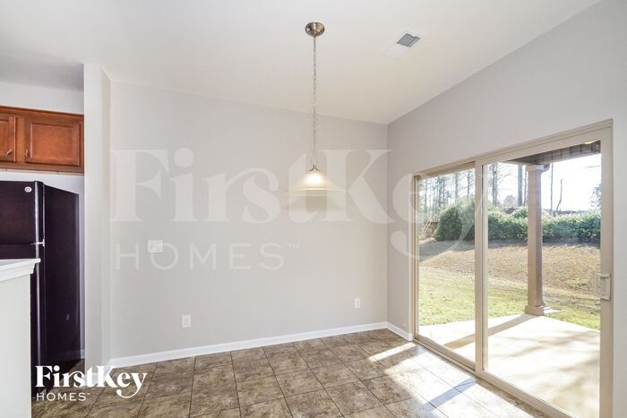 Building Photo - 308 Polo Ct