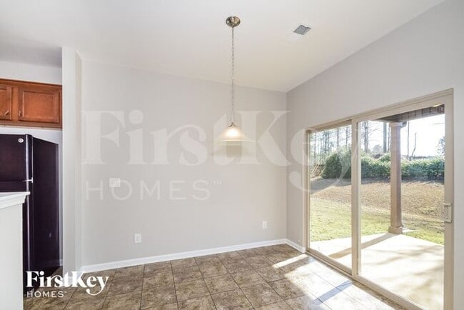 Building Photo - 308 Polo Ct