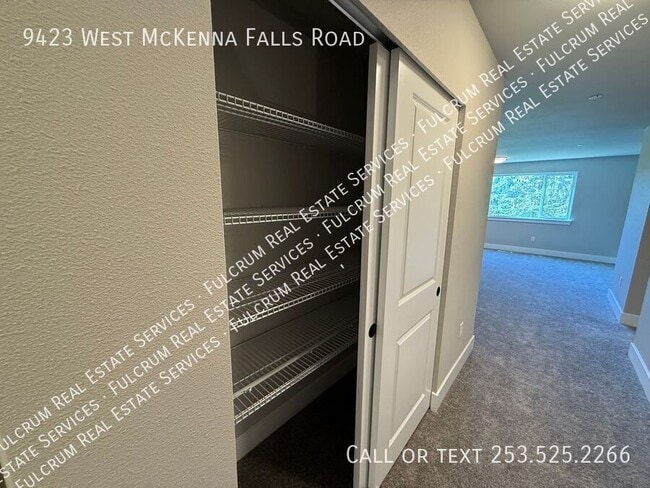 Building Photo - 9423 McKenna Falls Rd W