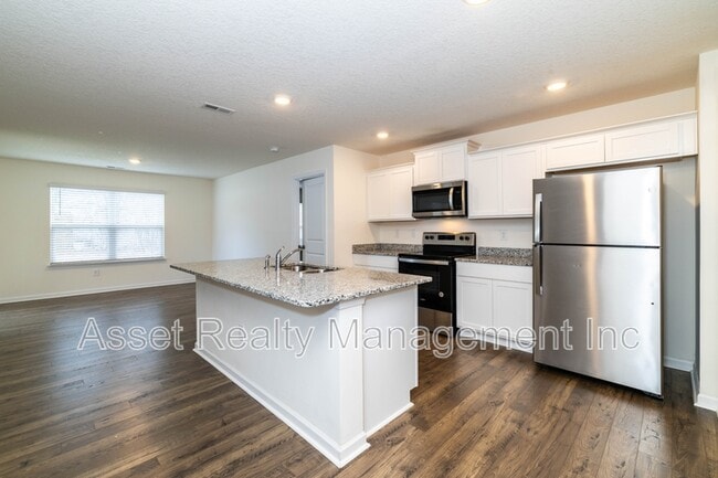 Building Photo - 7452 Game Bird St