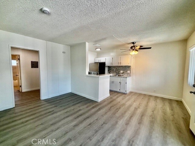 Building Photo - 1835 W Crestwood Ln
