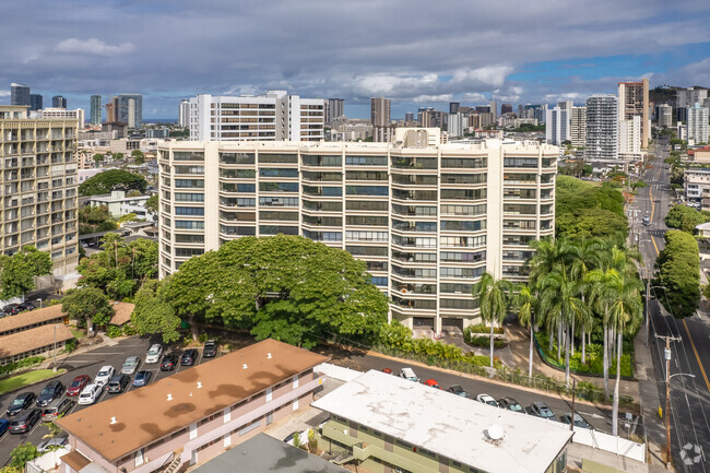 Punahou Cliffs - 1525 Wilder Ave Honolulu HI 96822 | Apartment Finder