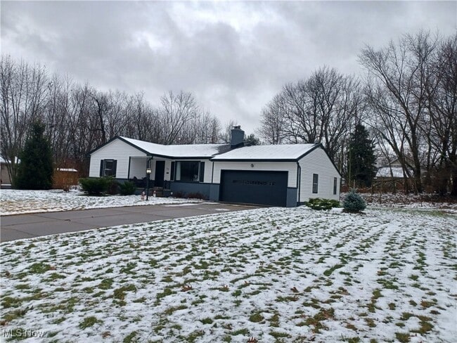 Building Photo - 55 Village Blvd