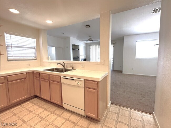 Building Photo - 2325 Windmill Pkwy