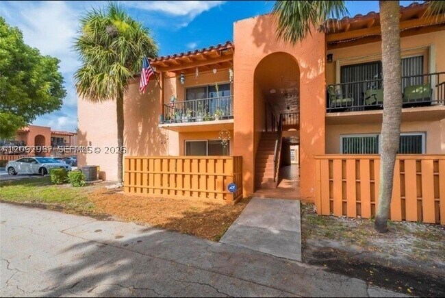 Building Photo - 7204 Fairway Dr