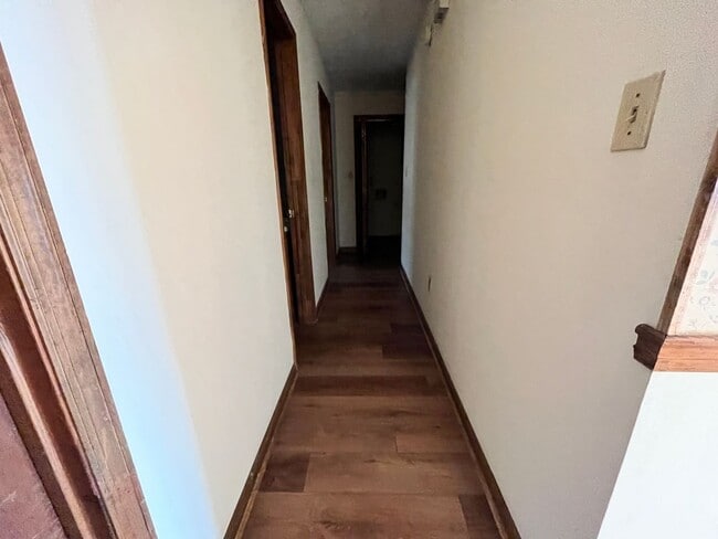 Building Photo - 135 Williamson St