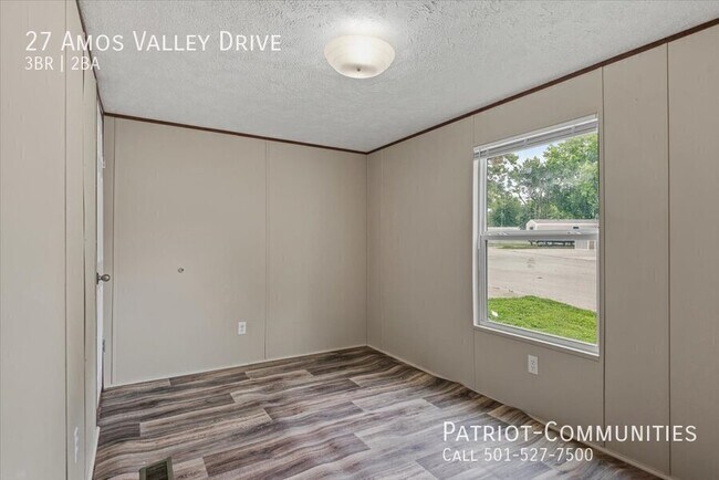 Building Photo - 27 Amos Valley Dr
