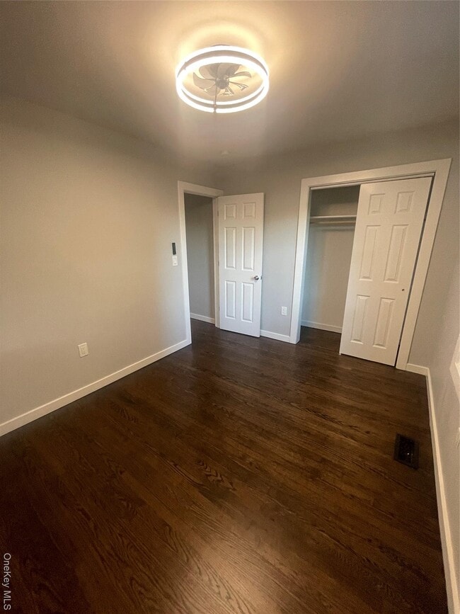 Building Photo - 33 Mailler Ave