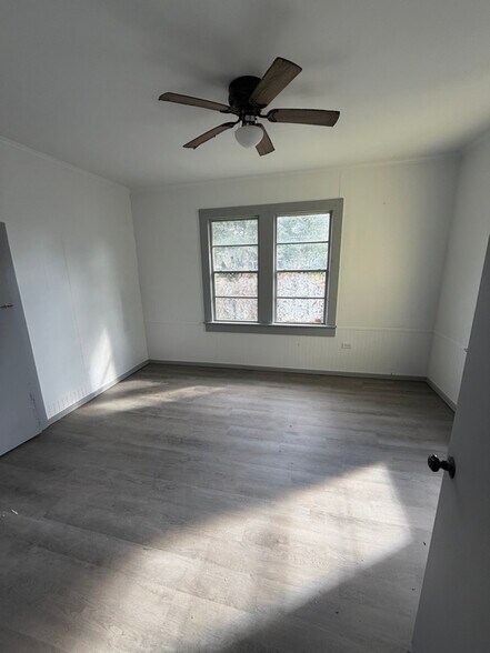 Building Photo - 314 Live Oak St