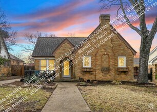 Building Photo - Tudor Style Home in the Heart of Oak Cliff