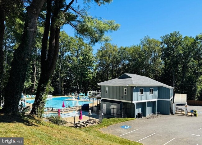 Building Photo - 3300 Prince William Dr