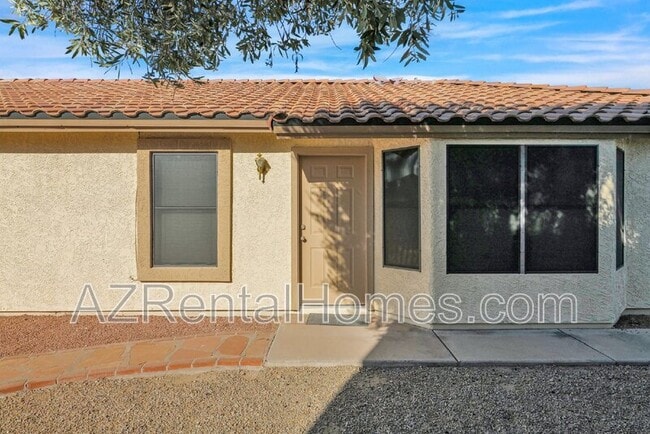 Building Photo - 3841 E Bighorn Ave