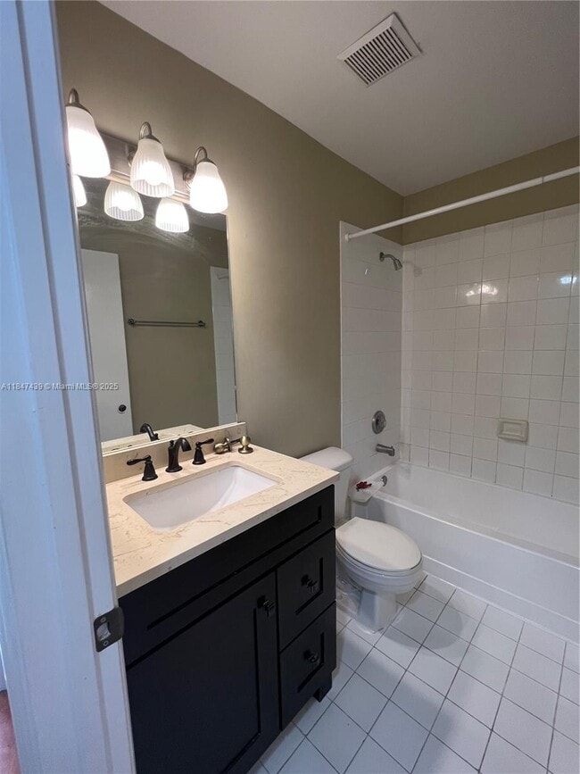 Building Photo - 17798 SW 139th Ct