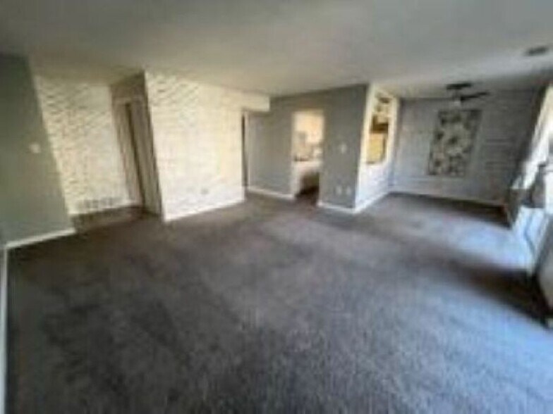 Building Photo - 522 Wilson Bridge Dr