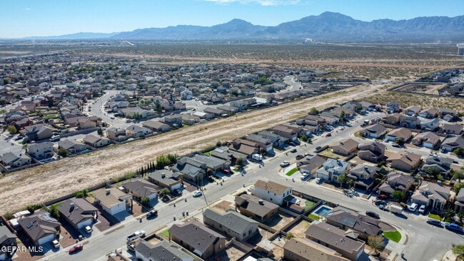 Building Photo - 7213 Copper Trail Ave