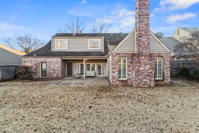 Building Photo - 5209 E 86th St