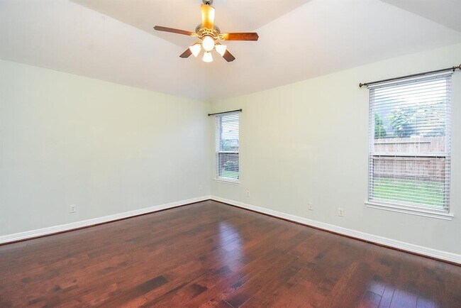 Building Photo - 20907 Avery Cove Ln