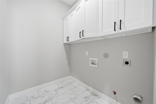 Building Photo - 4903 Curiosity Ct