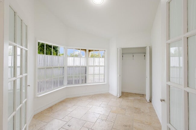 Building Photo - Bentley Place, Boca Raton, FL 33433 - 3 BR 2 BA single-family home