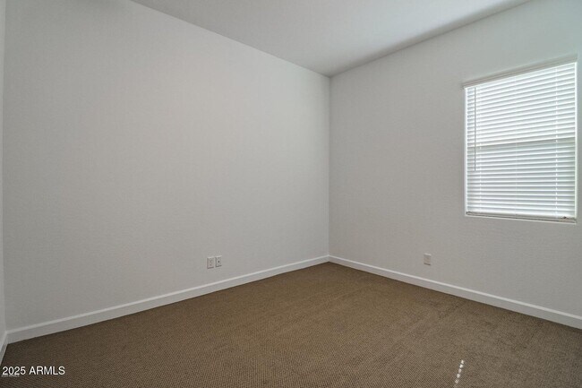 Building Photo - 24202 N 170th Ln