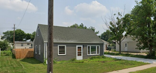 Primary Photo - 4 bedroom house
