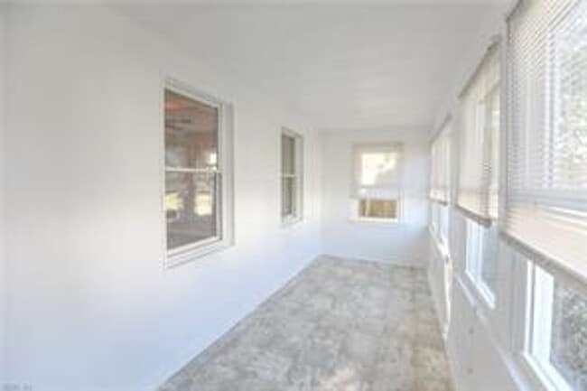 Building Photo - Cute bungalow rental in Cradock!