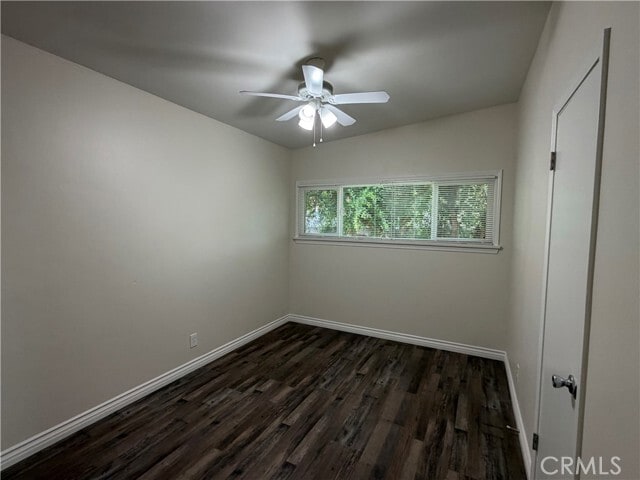 Building Photo - 5554 Riverside Dr