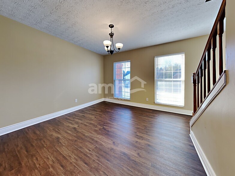 Building Photo - 25 Wheatmore Ct
