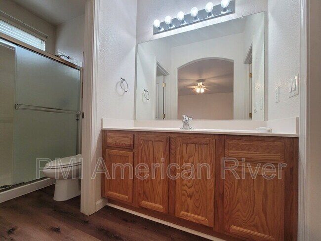 Building Photo - 8233 Windmill Oaks Pl