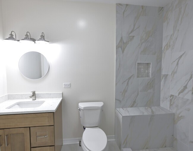 Building Photo - 3621 S Winchester Ave