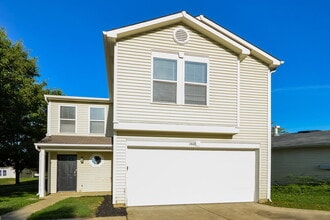 Building Photo - 1918 Dutch Elm Dr